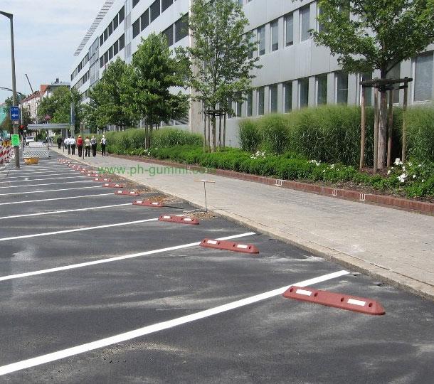 TDJ Kantblok/P-stop rødbrun fra trafikgummi.dk TDJ Kantblok/P-stop rødbrun fra trafikgummi.dk